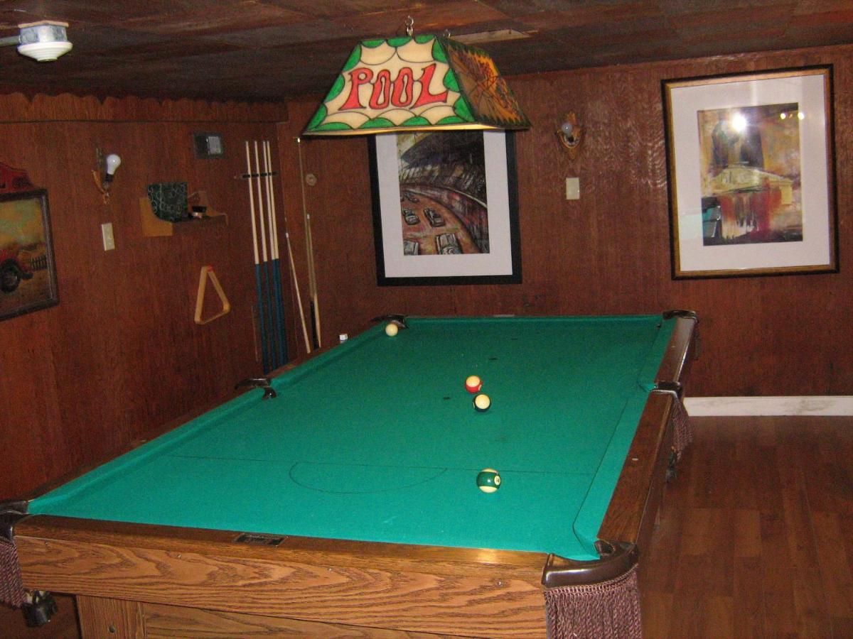 The Olde Village Inn Centreville  エクステリア 写真